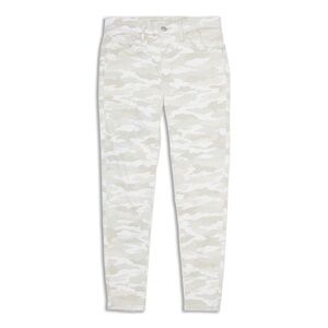 Levi’s 720 High Rise Super Skinny Size 30